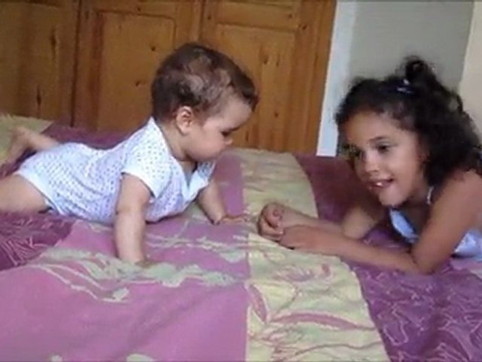 8 mois de complicité