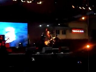 26 Haziran 2011 - Emre Aydın Kartal Konseri / Anlıyorsun Değil mi?