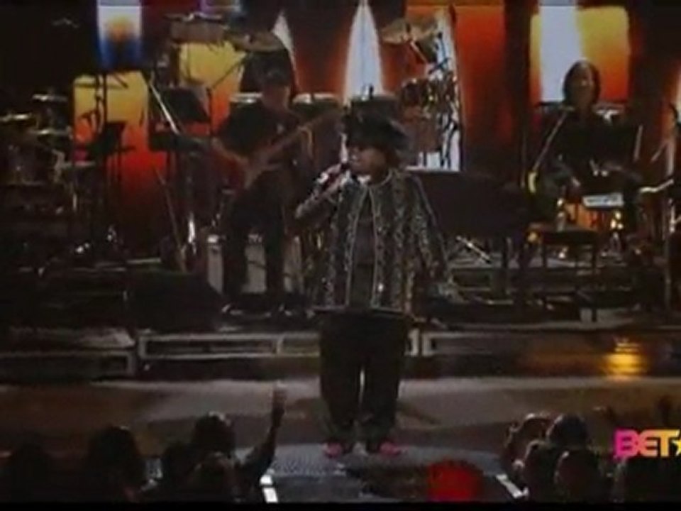 Kelly Rowland performs at BET Awards