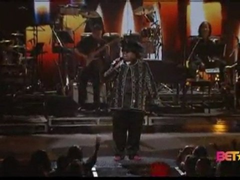 Kelly Rowland performs at BET Awards