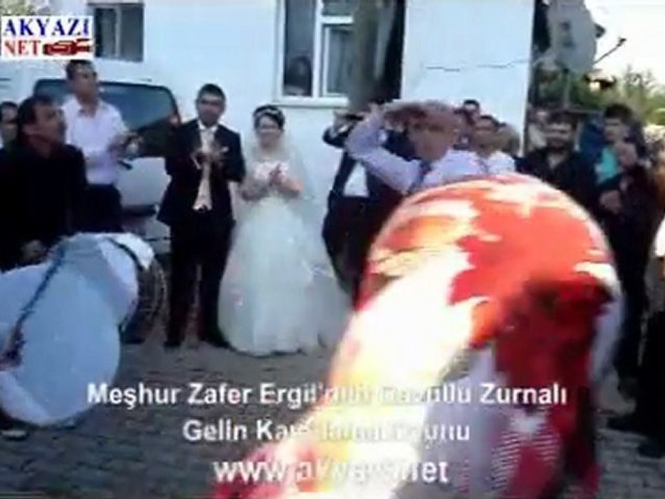 MEŞHUR ZAFER ERGİL VE OYUNU