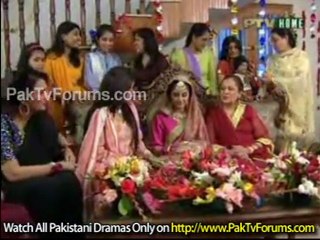 Aurat Ka Ghar Koun Sa PTV Home Episode 5 - Part 2/5