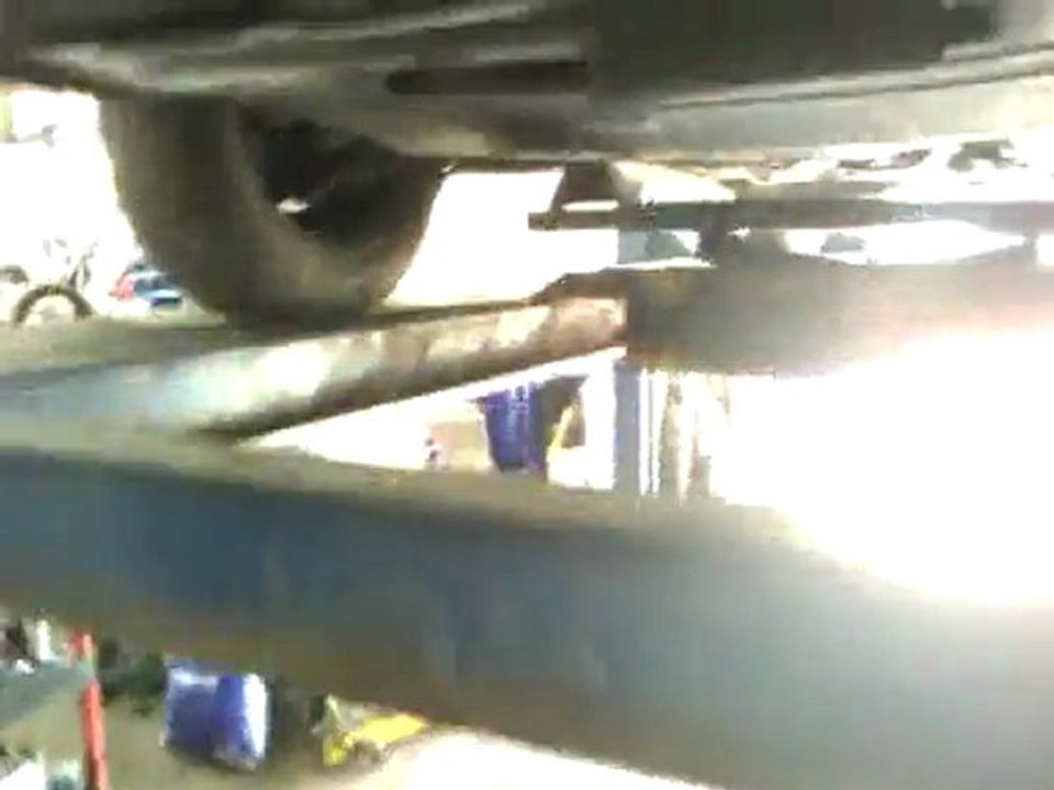 http://www.oldsmithygarage.com/