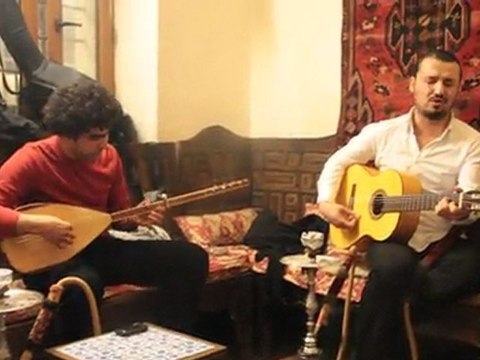 uyan ey gözlerim gafletten uyan