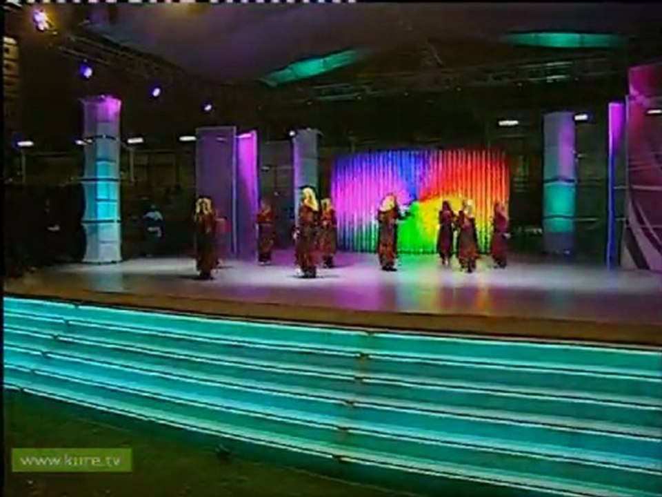 Halk oyunları Türkmenistan Gaziantep 9.Türkçe Olimpiyatları