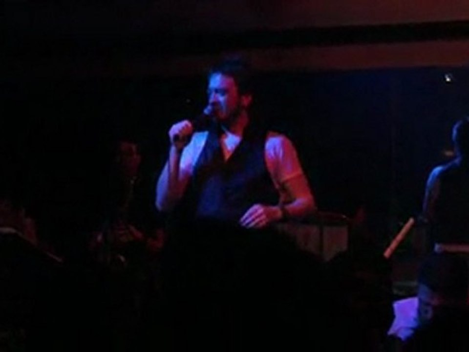 Orhan ÖLMEZ Nezaket Live Performance Mart 2011 / yeni albüm