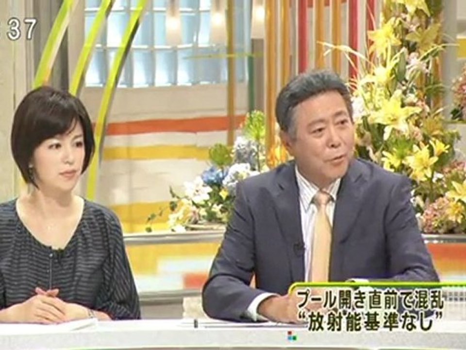 20110628　プール開き直前で　放射能基準なしで母親たち混乱
