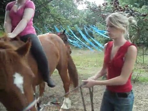 passage rubans pour uno avec moi sur son dos a cru