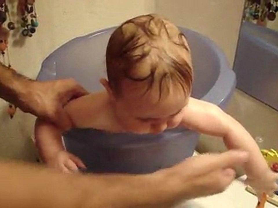 Tana dans sa baignoire