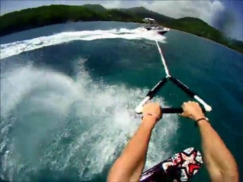 JUST FOR FUN guadeloupe - jet ski - wakeboard - bouée tractée - ski nautique