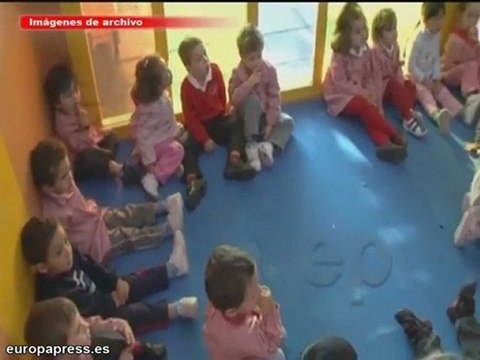 Sindicatos recurrirán convocatoria oposiciones maestro