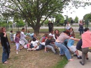 tire à la corde école de la Ferrière - élèves et maitres !