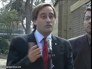 El Zoo de Barcelona recibe dos quebrantahuesos