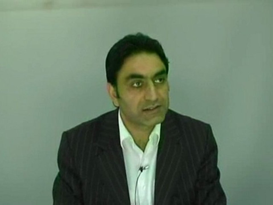 TEN_39_9     Surat Az-Zomar  www.quraniclesson.com  Quraanic Lessons  Quranic Lectures  Islamic Lectures  Islamic Videos  Koranic Lessons  Quraanic Verses  religious lectures