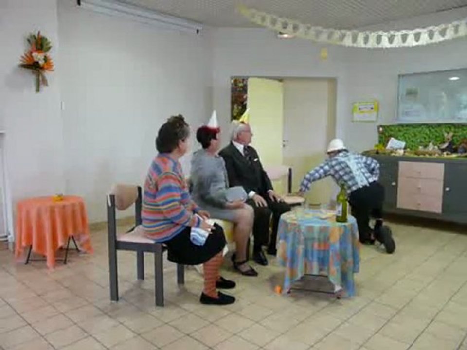 Théatre foyer logement 7 mai 2011