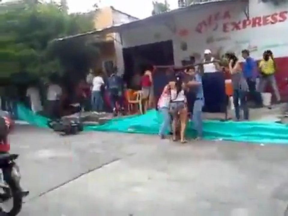 Motorrad haut Frau um Fail