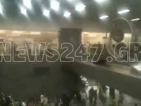 Χάος στον σταθμό του Μέτρο στο Σύνταγμα