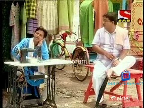 Lapataganj - 29th June 2011 Video Watch Online pt2