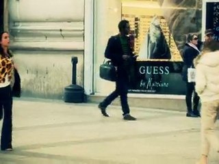 viral maxwhite one teaser bye bye les accessoires 40 secondes VF