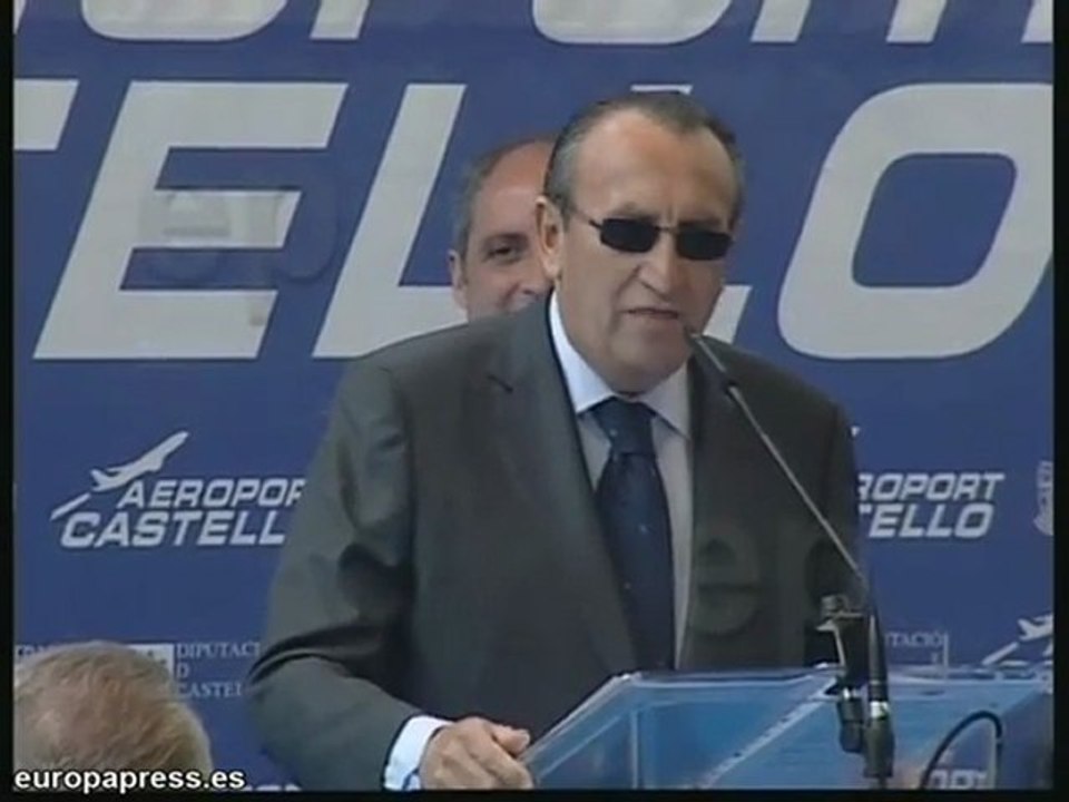 Camps y Fabra inauguran el aeropuerto de Castellón