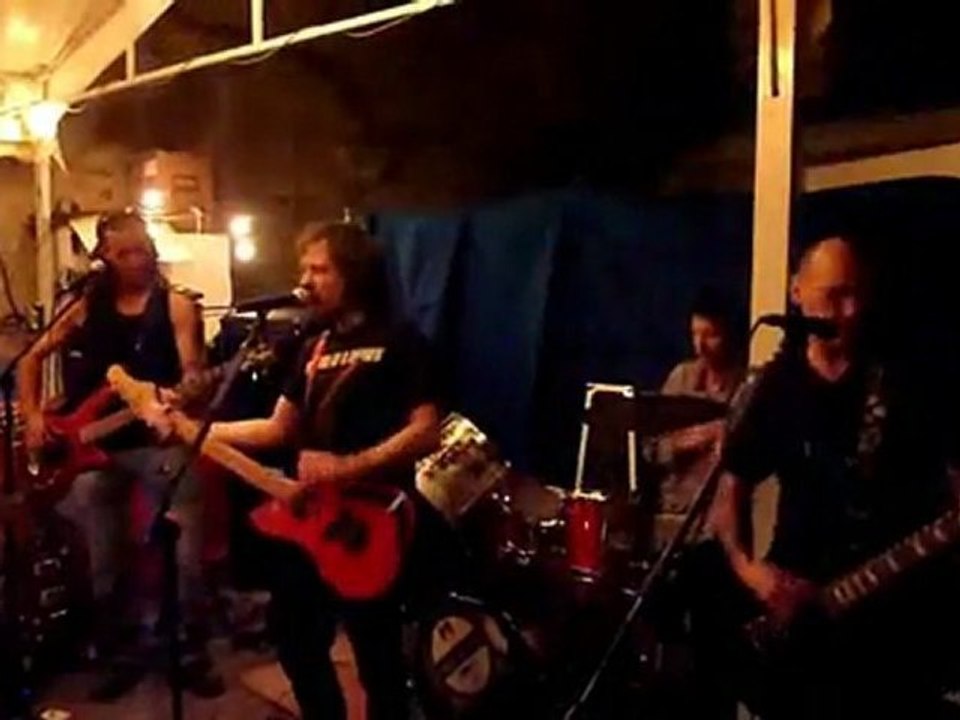 Chug A Lug - Concert Peña Osmosa