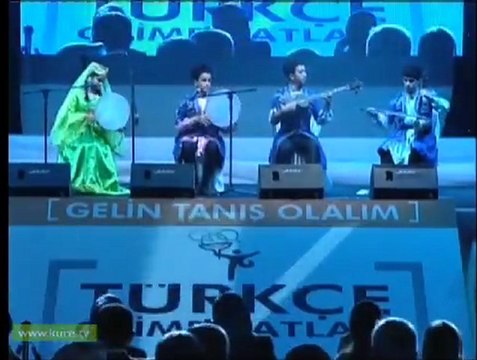 Sarı Gelin türküsü Azerbaycan 9.Türkçe Olimpiyatları