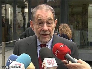 Solana satisfecho de que la OTAN asuma el mando