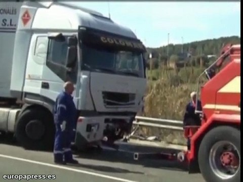 Cinco personas fallecen en las carreteras