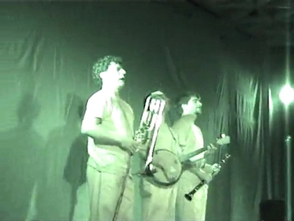 J'ai chié dans ma banque - version Trio Led Crush