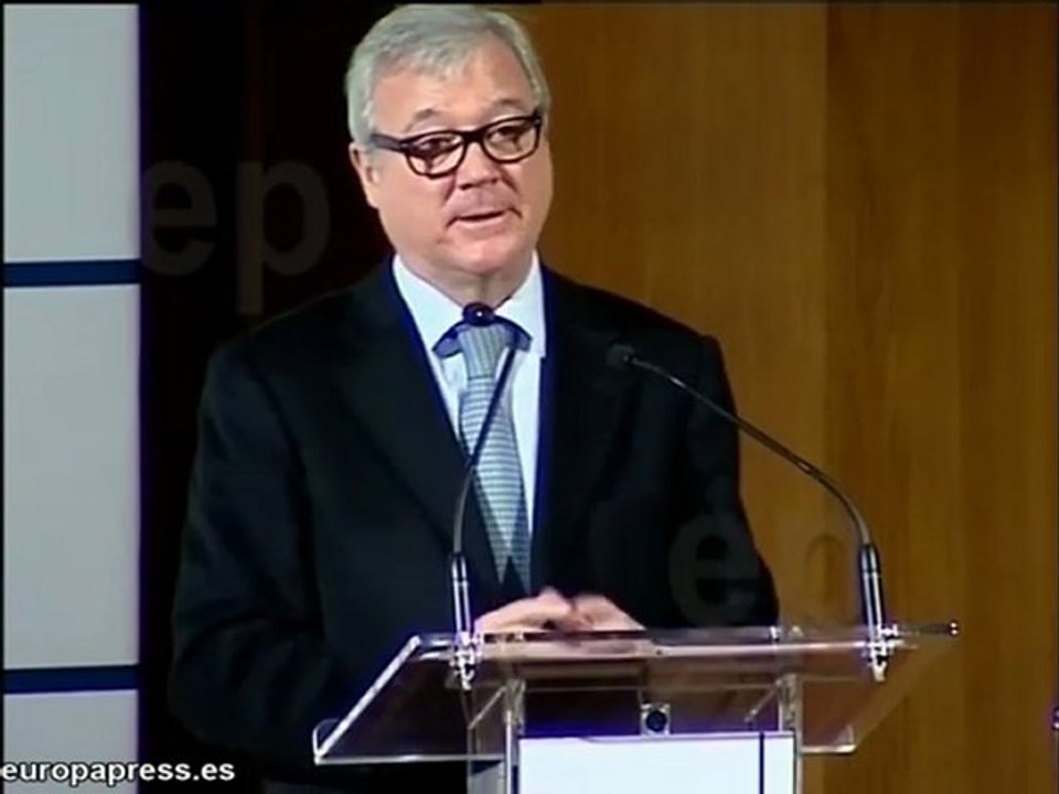 Valcárcel plantea necesidad de copago