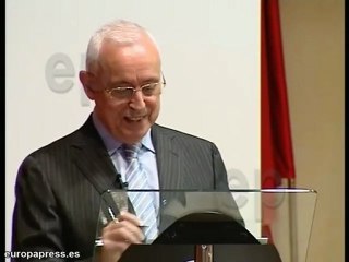 Martín (AEB) respalda la propuesta de Botín