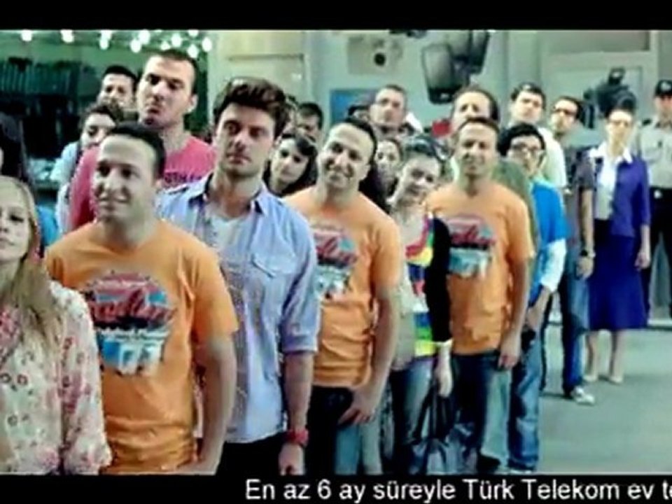 Cem yılmaz Motorola xoom reklamı