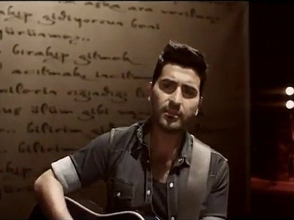 Ravi Incigöz - Yorgun Gemi (2011) by Aluxton