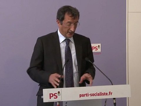 Martine Aubry se met en réserve du premier secrétariat pendant la campagne des primaires.