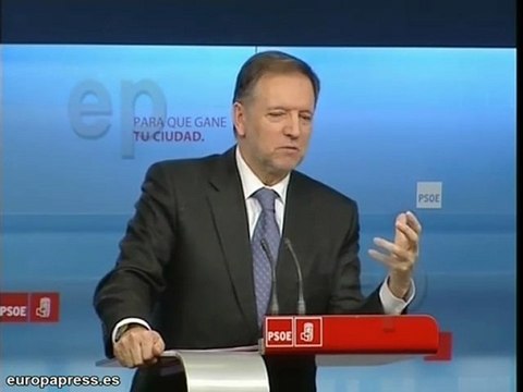 Iglesias valora decisión de Zapatero