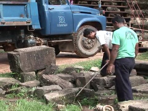 Arabic-web-Solved puzzle reveals fabled Cambodian temple