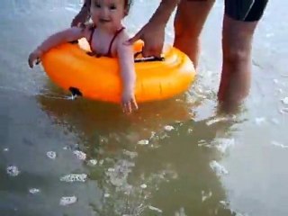 [Vimeo-5379273] Plage Louise et Alex -et cie