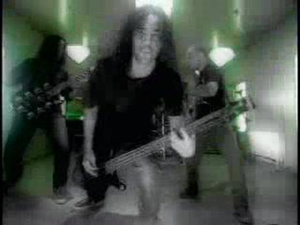 Anonymus-un pied dans la tombe