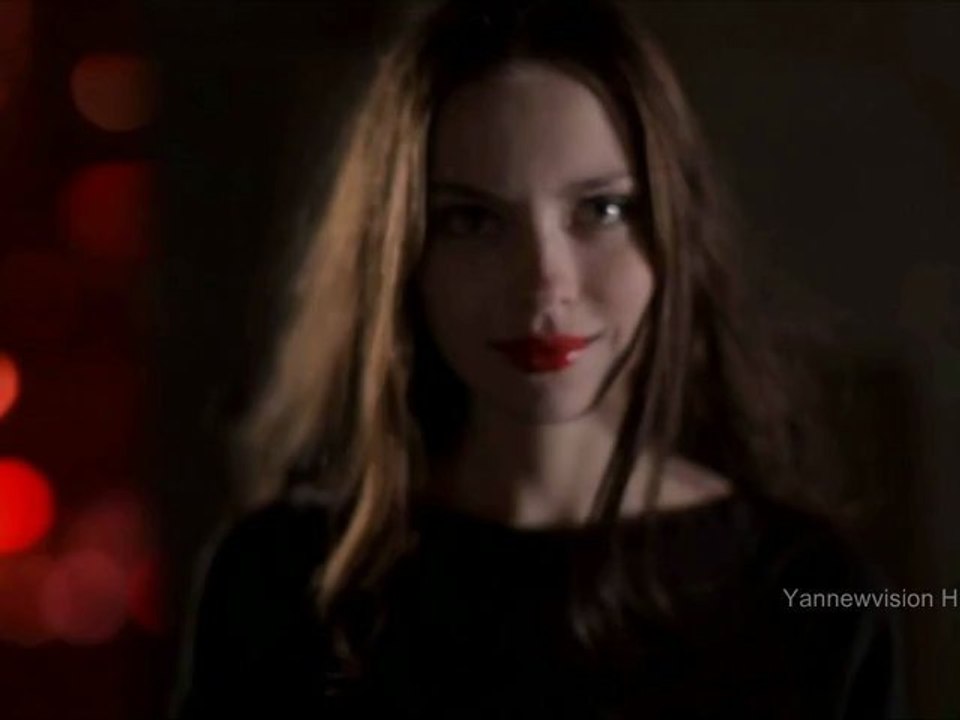 Publicité HD - "FLOWER TAG" (Fragrance by KENZO) 2011