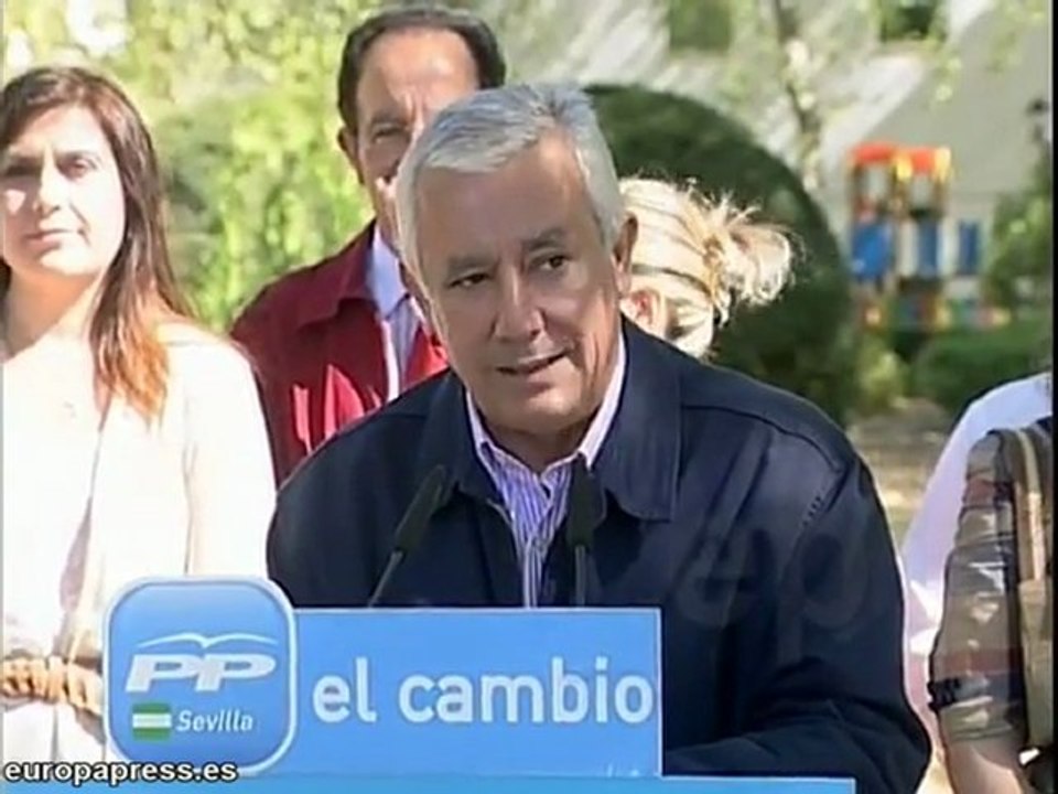 "Chaves nunca se ha ido y Griñán nunca ha llegado"