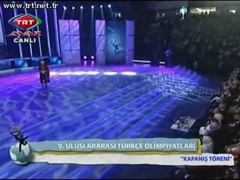 5 Atiyi karanlık görerek Gürcistan 9.Türkçe Olimpiyatı kapanış