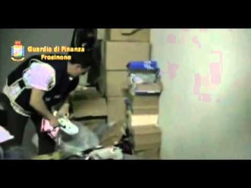 Frosinone - Sequestro di capi contraffatti