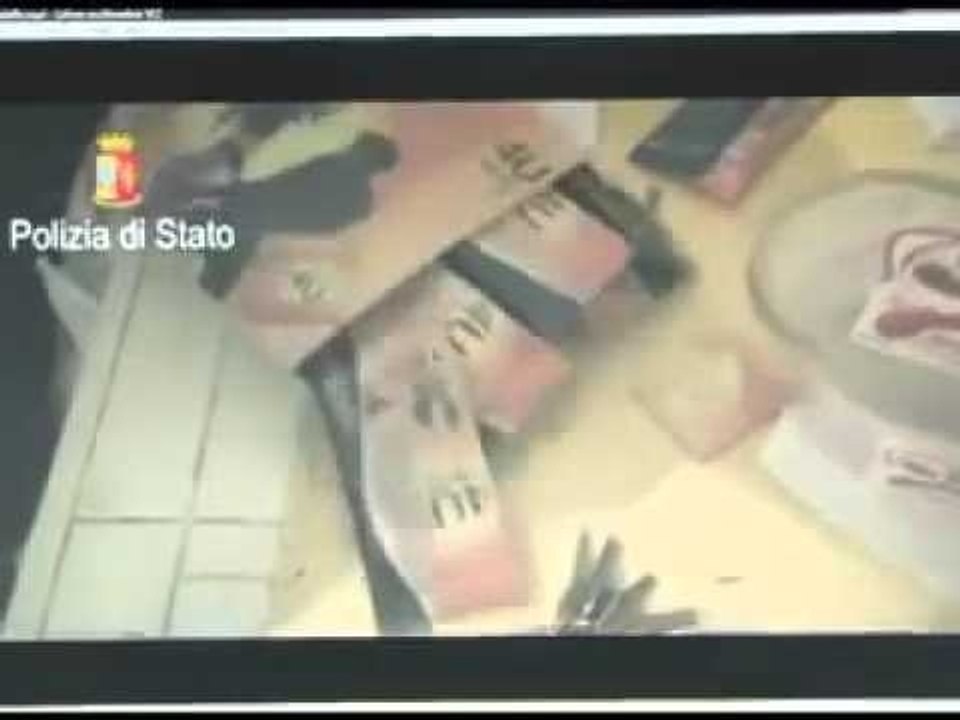 Genova - Arresto per prostituzione minorilev