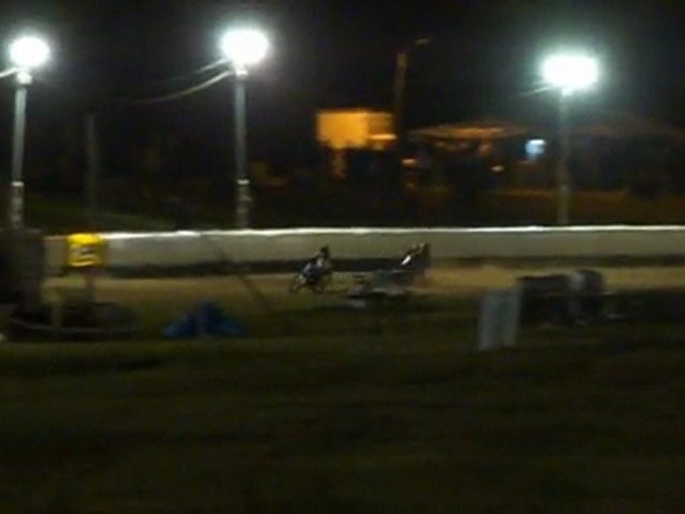 Julien CAYRE 2ème manche Gold Trophy 125 grass track à Saint Macaire le 18 juin 2011