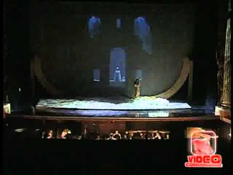 Napoli - Inaugurata la stagione estiva al San Carlo