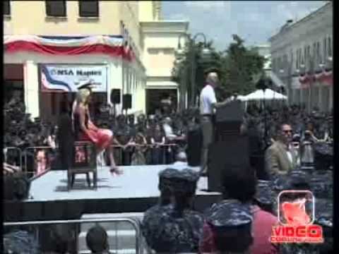 Napoli - Caldoro e De Magistris alla base Nato 1