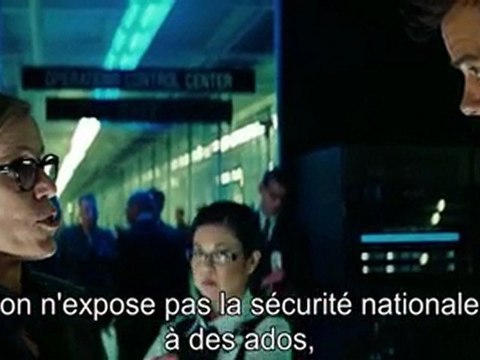 Transformers 3 - extrait (VOST) Directeur Mearing