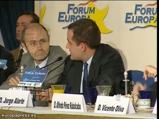 Rubalcaba presenta a Alarte en encuentro informativo