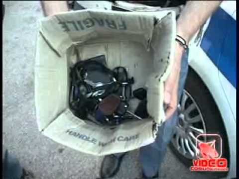 Napoli - La Polizia Municipale contro i parcheggiatori abusivi