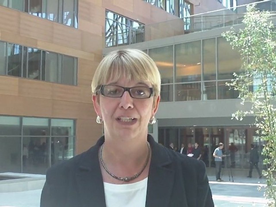 Pour le développement des formations professionnelles et de l'apprentissage - Interview de Florence PERRIN